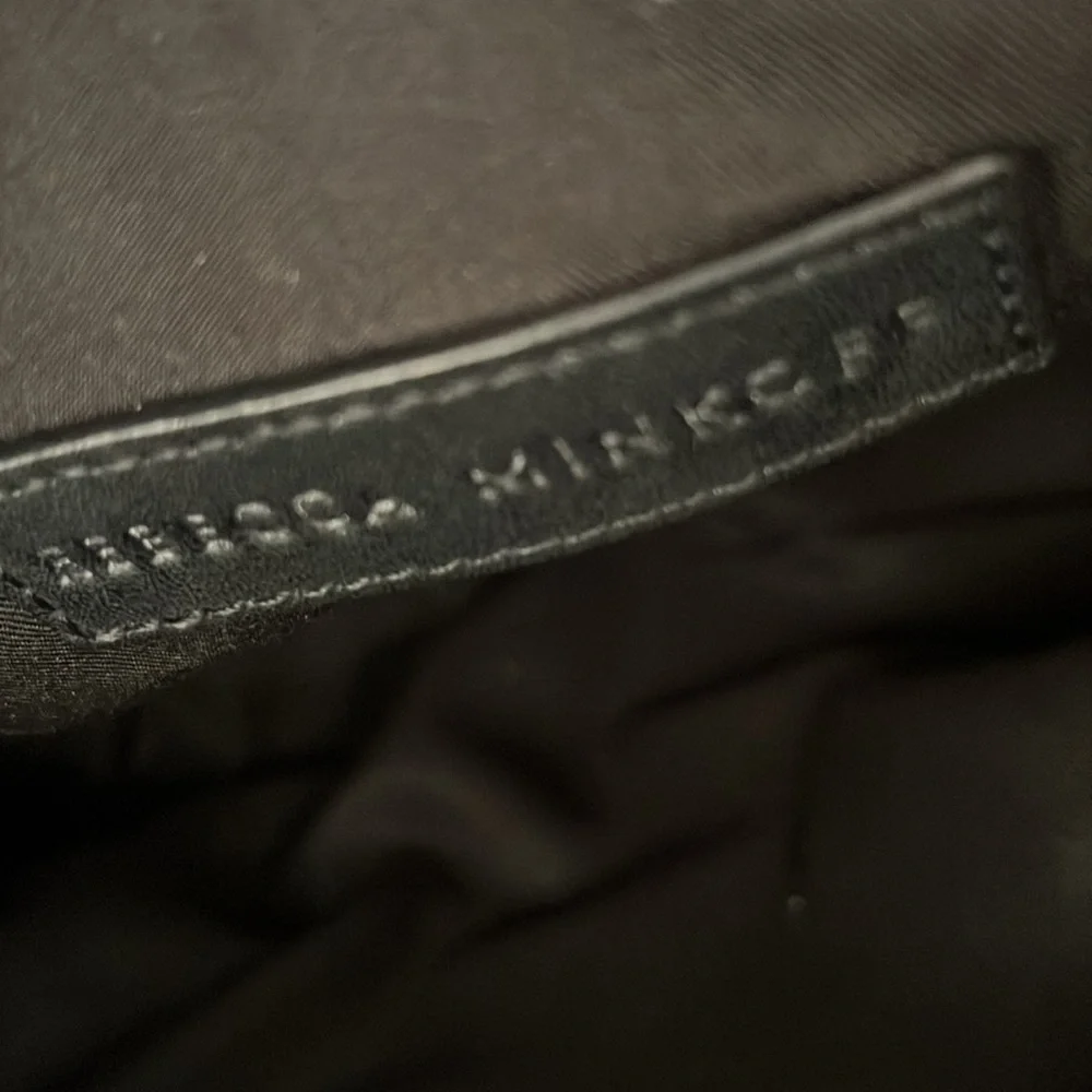 Handbag - Picture 6 of 9